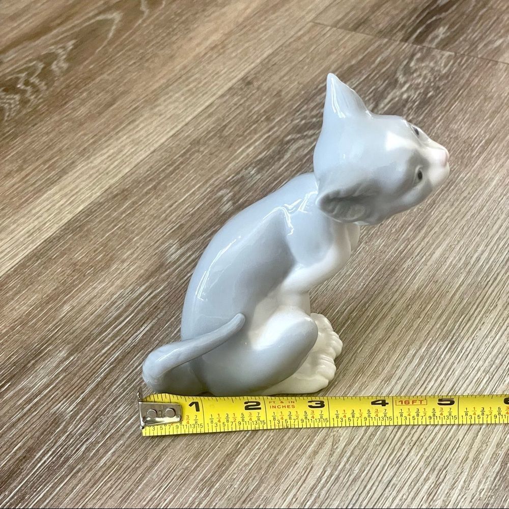 Lladró Brille Gatito expectante grey cat figurine 5.113 - Picture 9 of 16